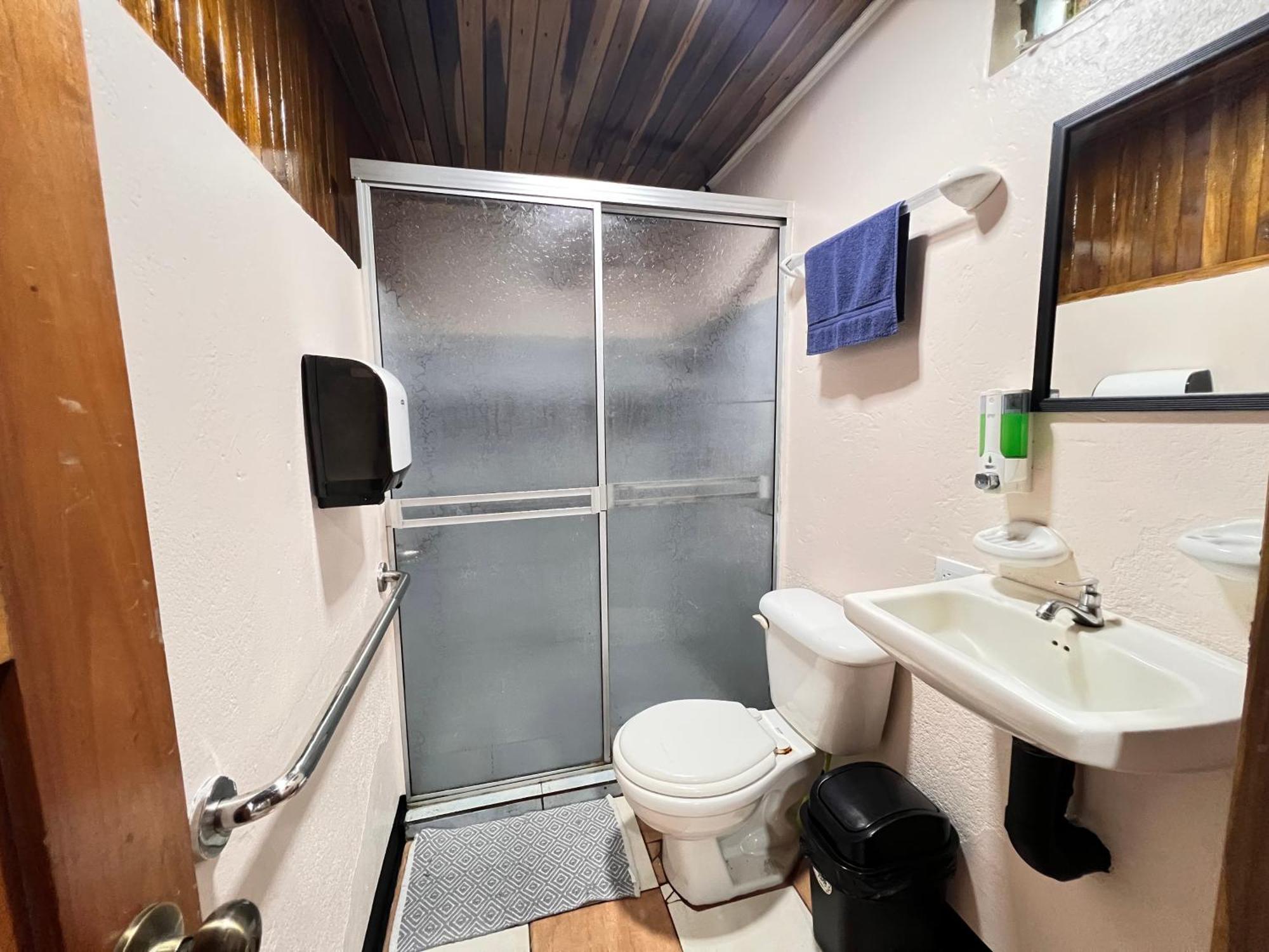 Rio Danta Hostel La Fortuna Εξωτερικό φωτογραφία